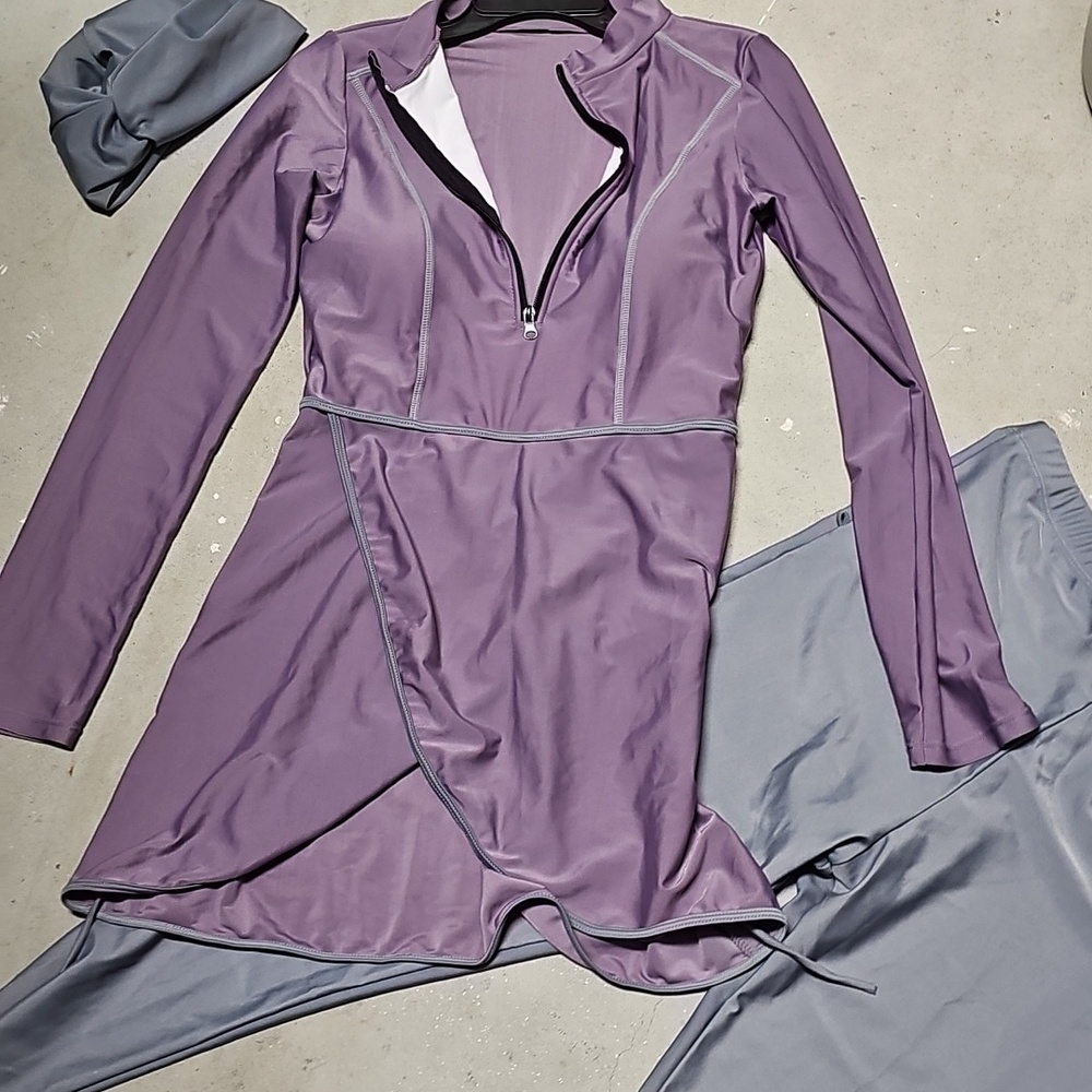 Nwt Long Sleeve Purple Swim Tunic with Grey Swim Leggings & Cap #121 - Picture 3 of 4